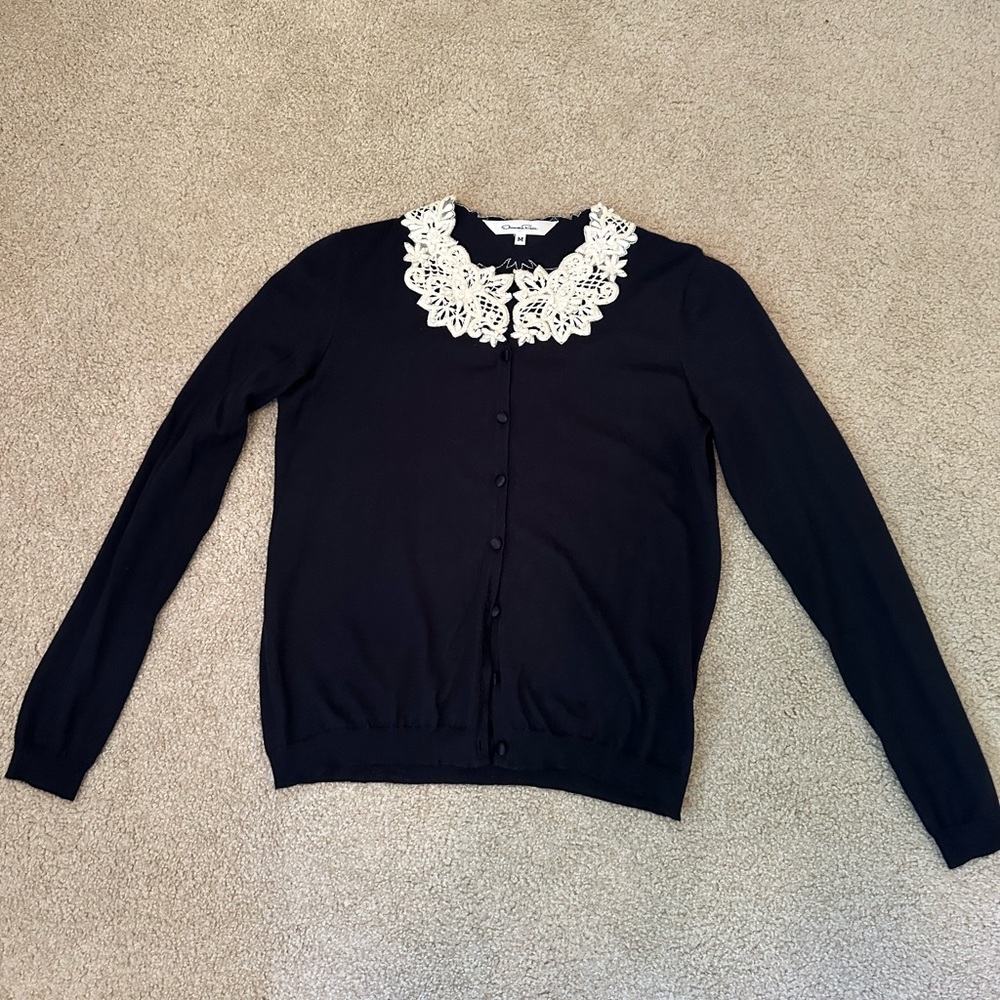 Vintage Oscar de la Renta Navy Blue Cardigan Sweater with Lace Collar S M
